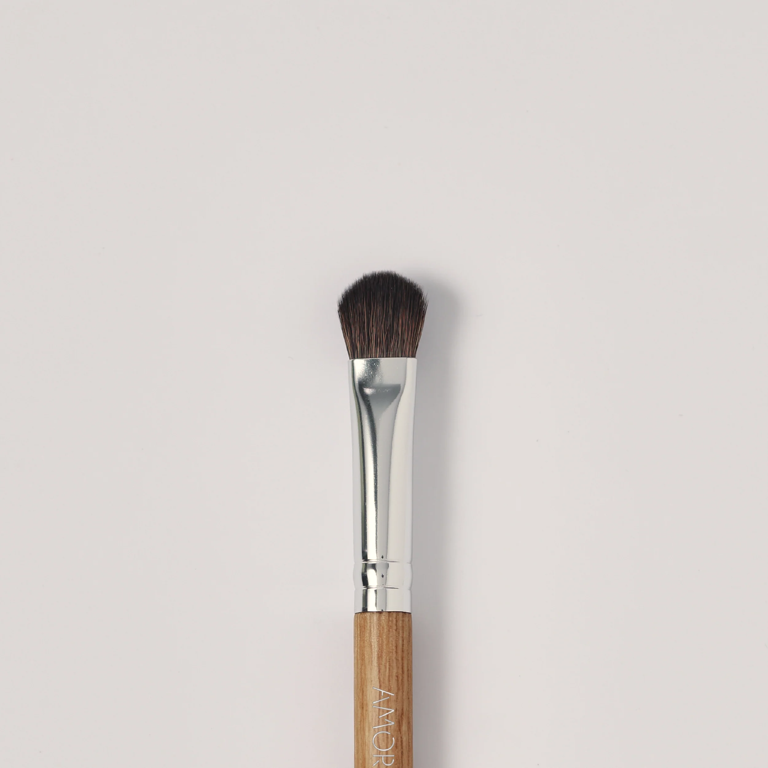 AMORE SEONGSU Brush 05_Eye Shawdow Brush [Medium] - Image 3
