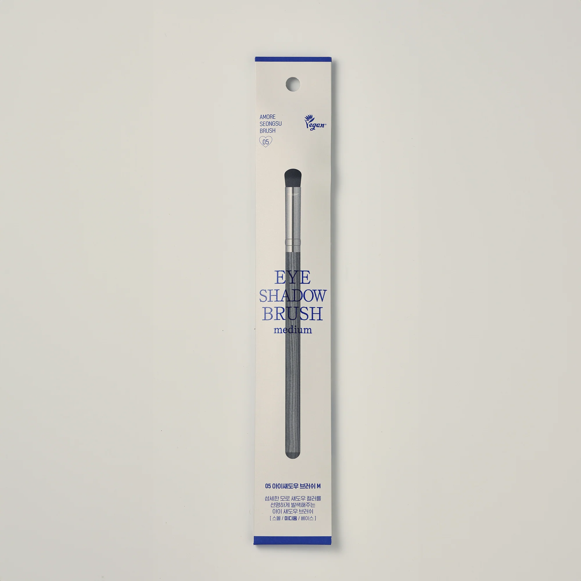 AMORE SEONGSU Brush 05_Eye Shawdow Brush [Medium] - Image 4