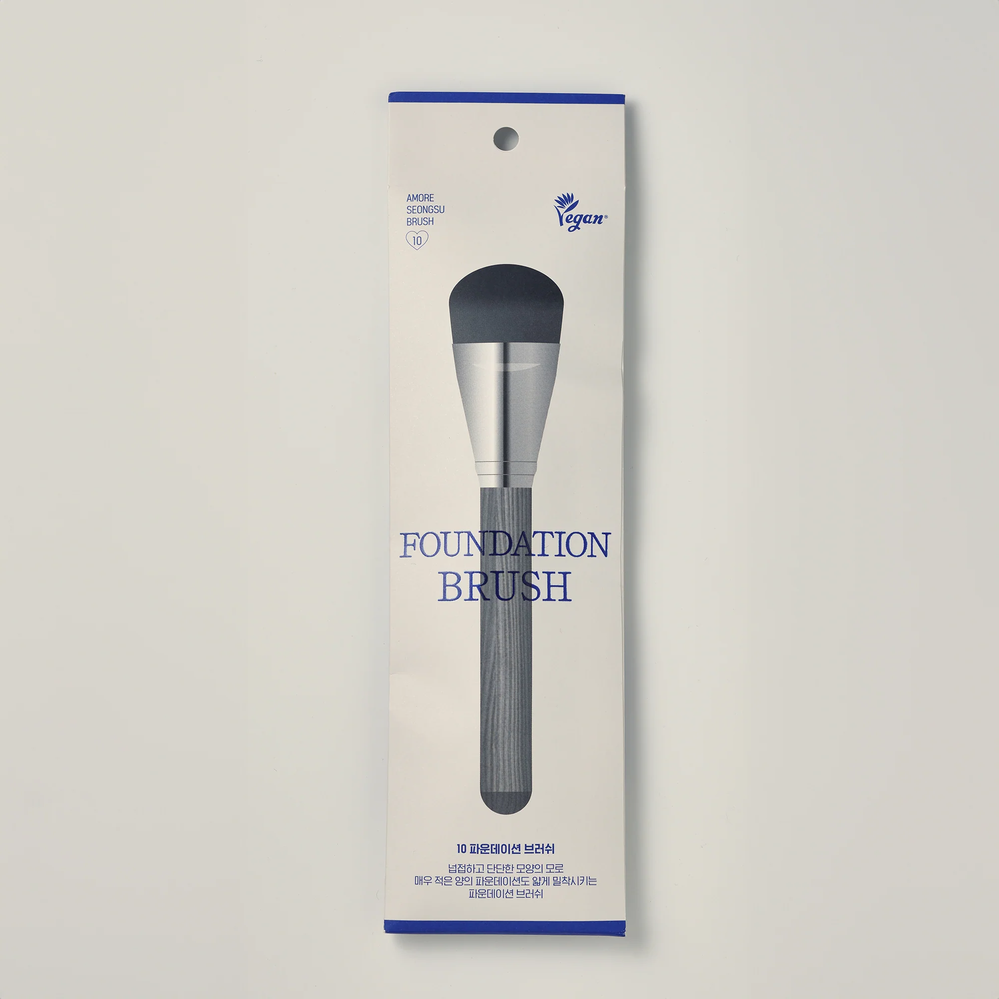 AMORE SEONGSU Brush 10_Foundation Brush - Image 4