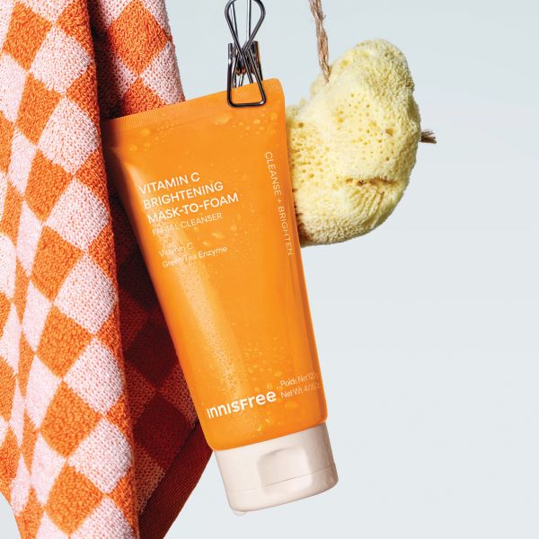 INNISFREE Vitamin C Brightening Mask-to-foam Cleanser 120ml - Image 7